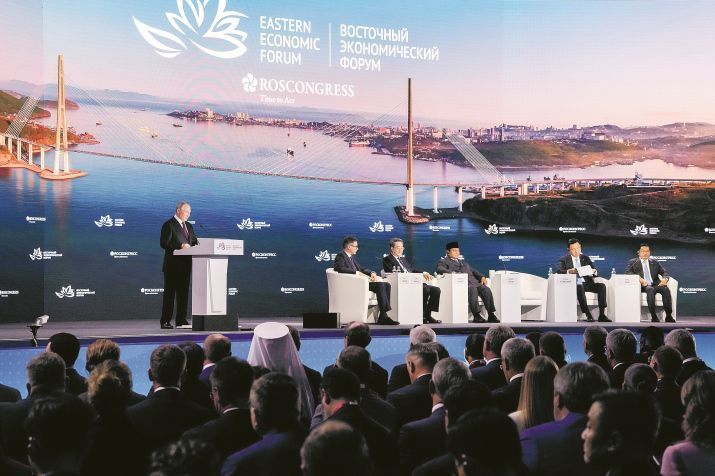 The Far East and the Arctic to show their strength