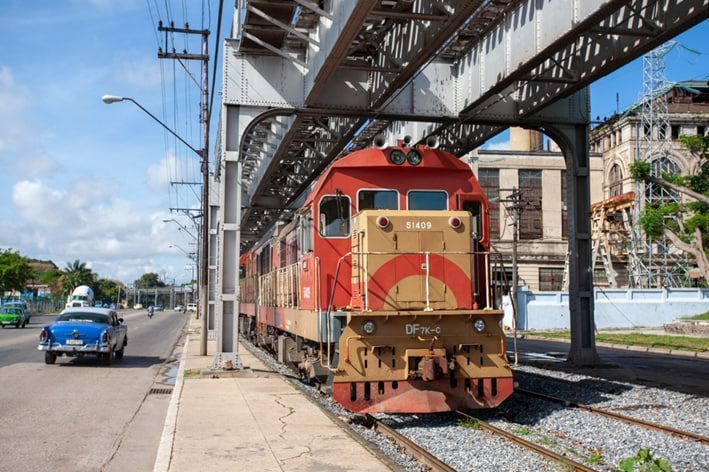 The Establishment and Development of Railways in–Present Cuba (1837–Present)