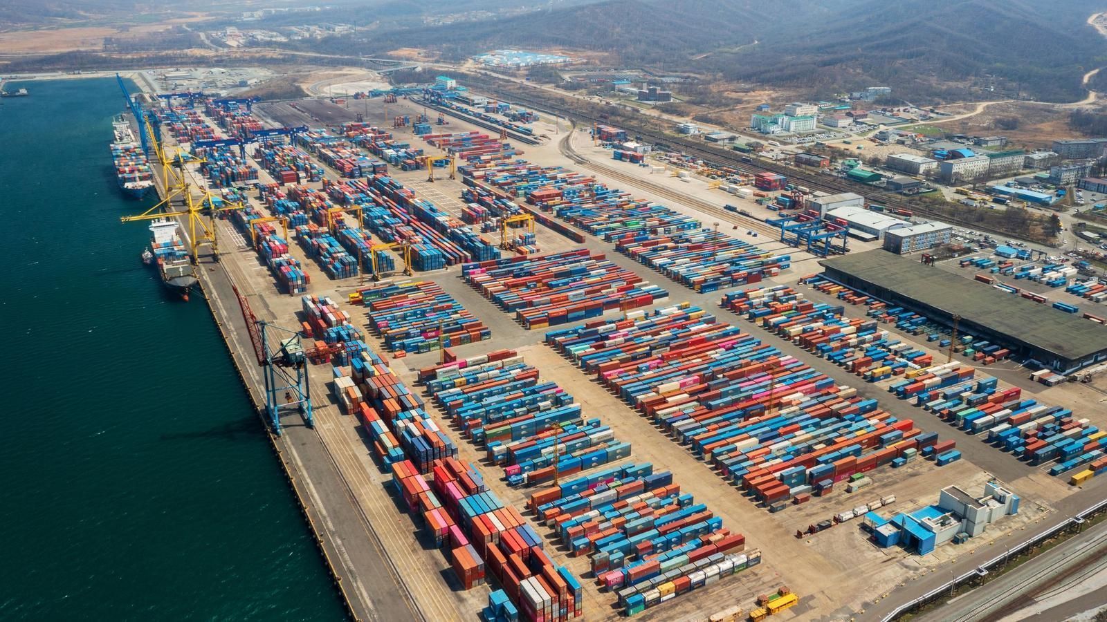 Rosatom State Corporation has completed the acquisition of 51% of Delo Group and now owns 100% of the logistics company.&nbsp;