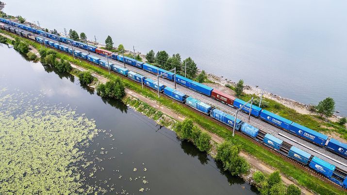 Railcar Turnaround Hands Containers an Edge