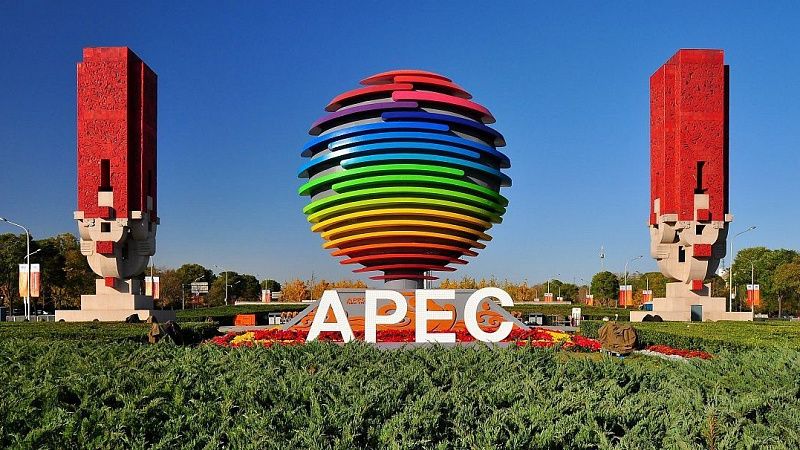 Routes to the Pacific: APEC members transport 7.1 billion tons of cargo and over a trillion passengers by railroad 