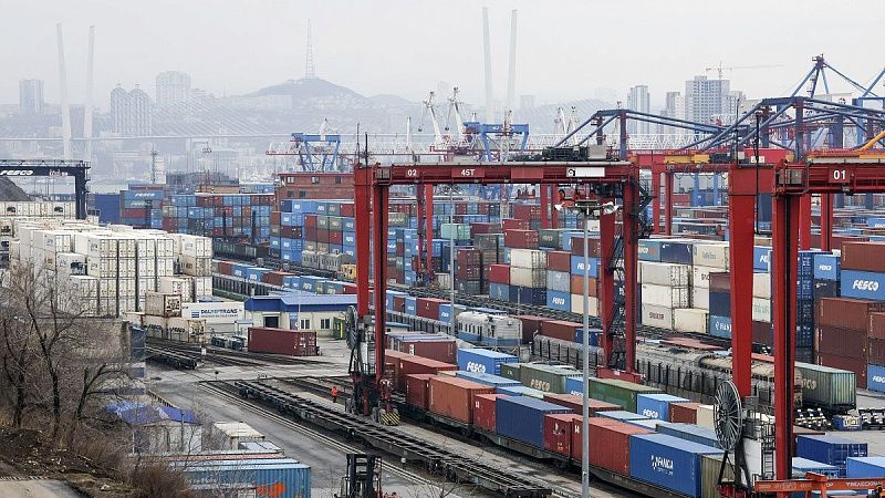 Ports to lend a helping hand