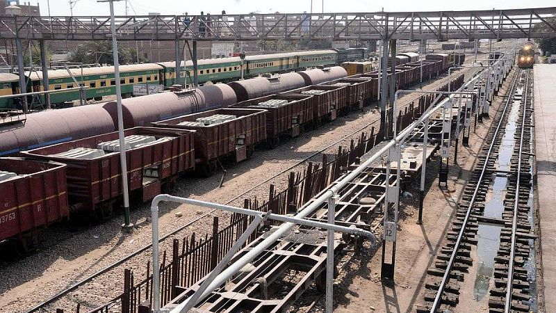 Cargo will travel by train from Russia to Pakistan